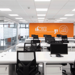 Proyectos de oficinas innovadores y eficientes, diseñados para impulsar la productividad y reflejar la identidad corporativa de tu empresa. diseño de oficentros, diseño de oficinas, diseño de centros corporativos, diseño de oficinas independientes