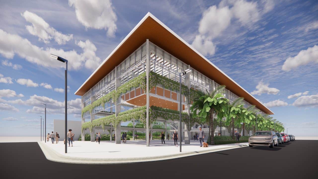 Vista de la Municipalidad de Pococí con plaza techada, oficinas y Concejo Municipal elevado en Guápiles.