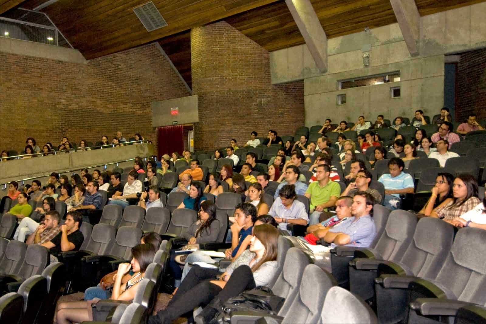 Público del 7.º Congreso Líneas, 2010